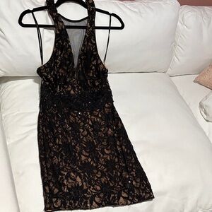 Chic Black Lace Backless Dress